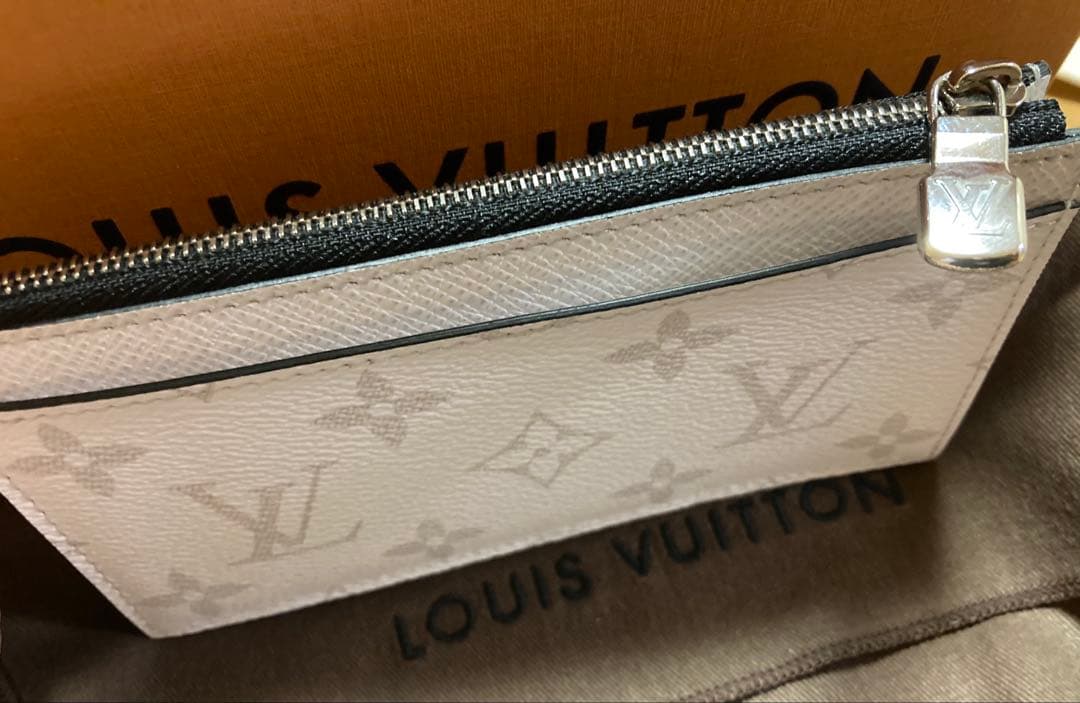 【新品未使用】LOUIS VUITTON カードホルダー　タイガラマ