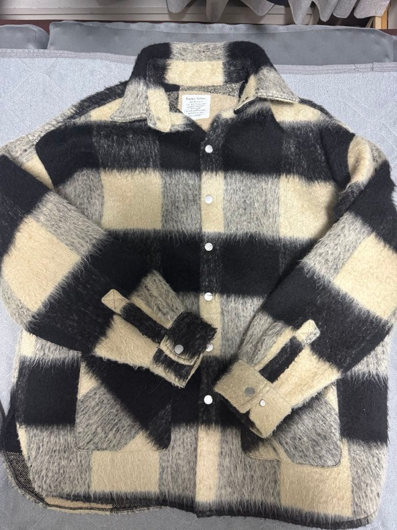 ダンケシェーン　シャツ　s！！！！