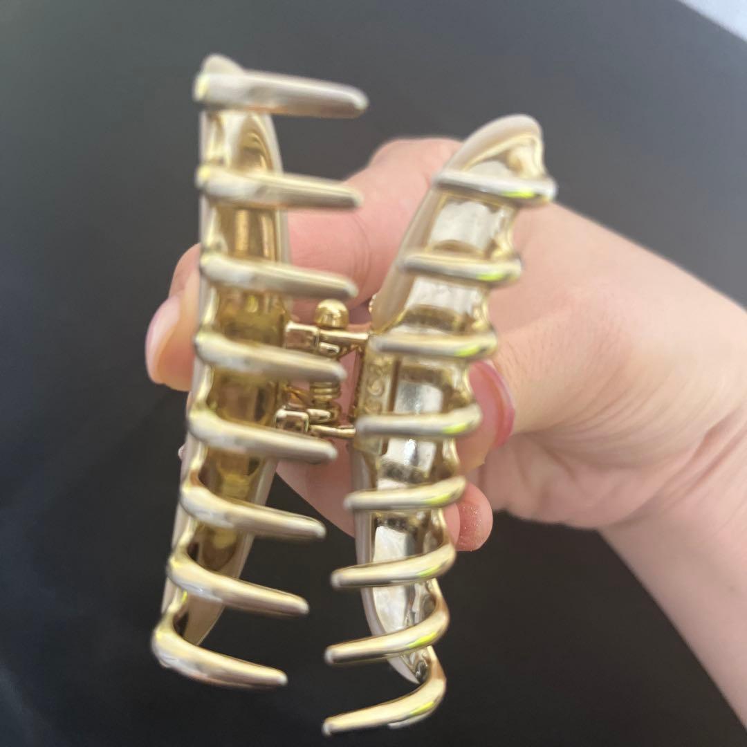 ⭐︎土日限定お値下げ⭐︎ACCA ティアラクイーン　Mサイズ