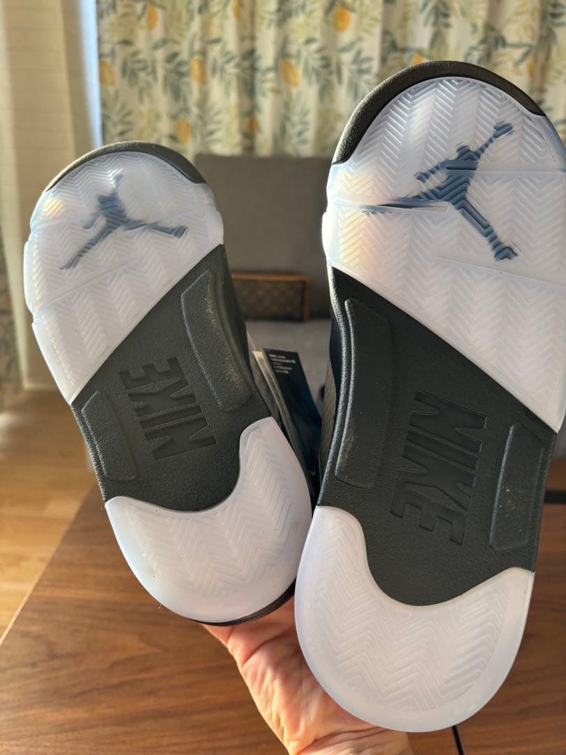 靴 Jordan 5 Black llic Reimagined