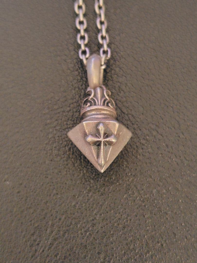 DEALDESIGN パヒュームボトルトップ ネックレス ペンダントトップ