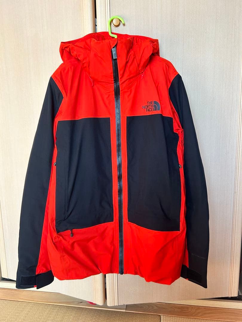 THE NORTH FACE マウンテンパーカー オレンジ黒
