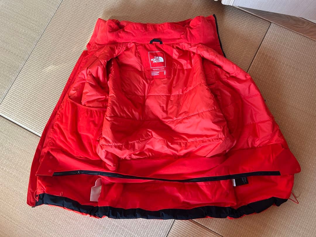 THE NORTH FACE マウンテンパーカー オレンジ黒