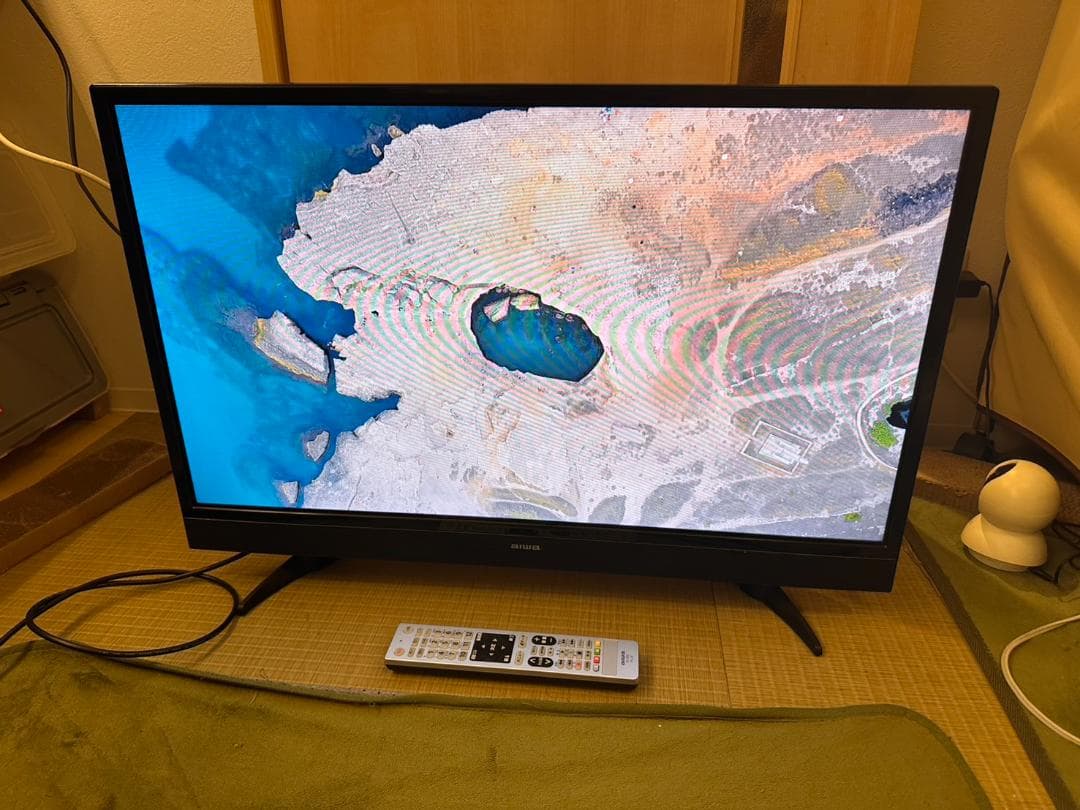 aiwa アイワ　32型　テレビ　TV-32HF10W　2019年製　超美品！