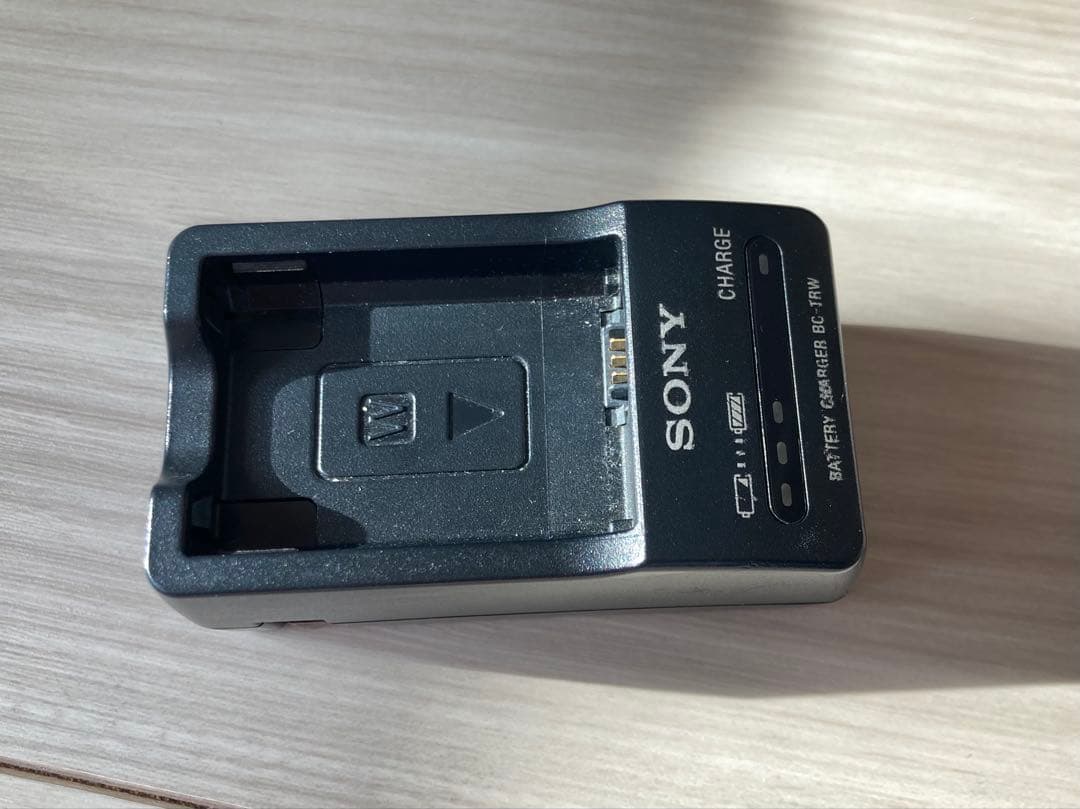 SONY α7(ILCE-7),交換用バッテリー,NIKKOR 50mmF1.4