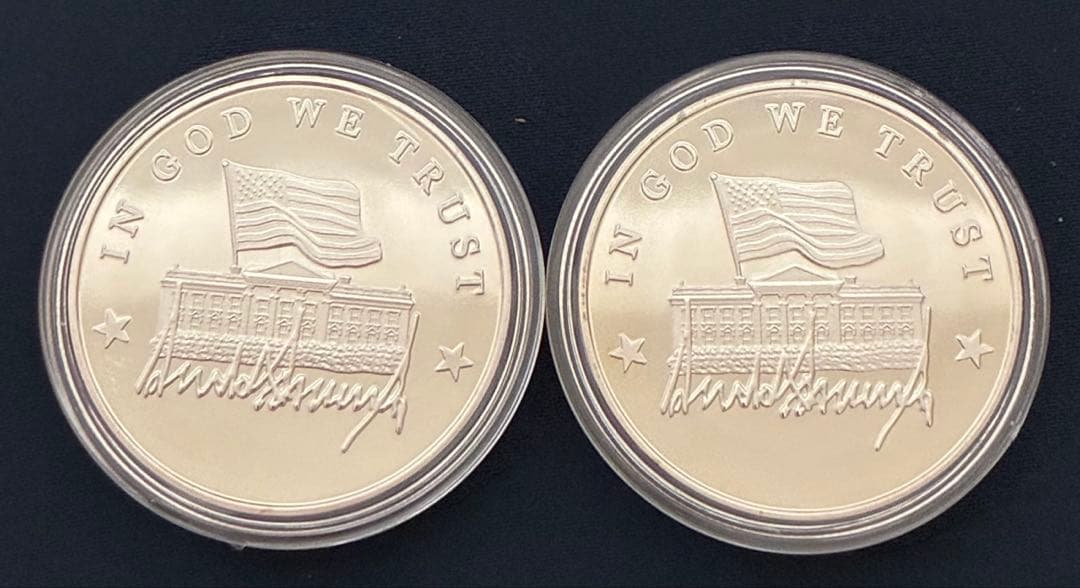 トランプ2024年記念純銀2枚 ケース入り　銀価格最高額に‼️2%オフ価格