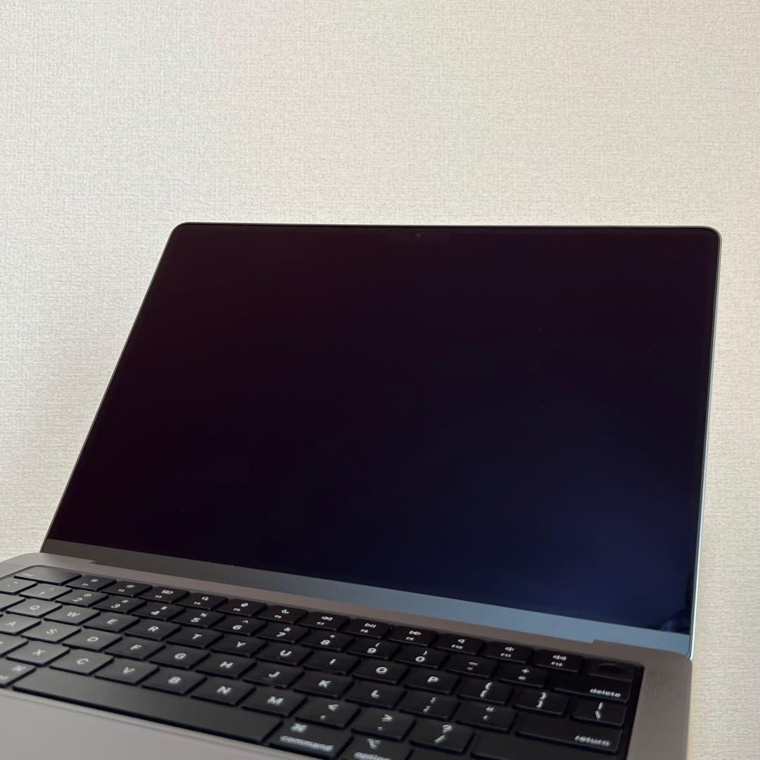 MacBook Pro M1 Pro 16GB/512GB USキー美品