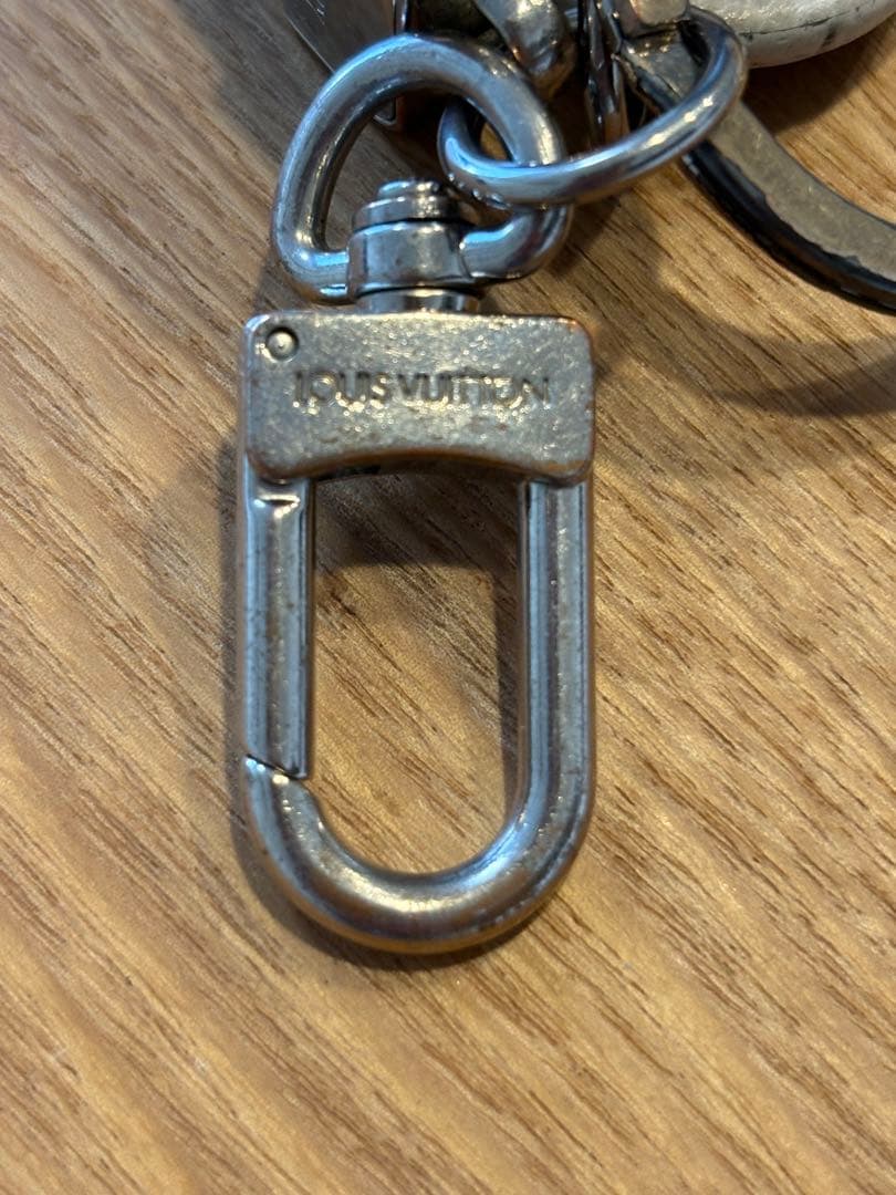 【月末SALE】Louis Vuitton ポルトクレホワイトレザー キーホルダ