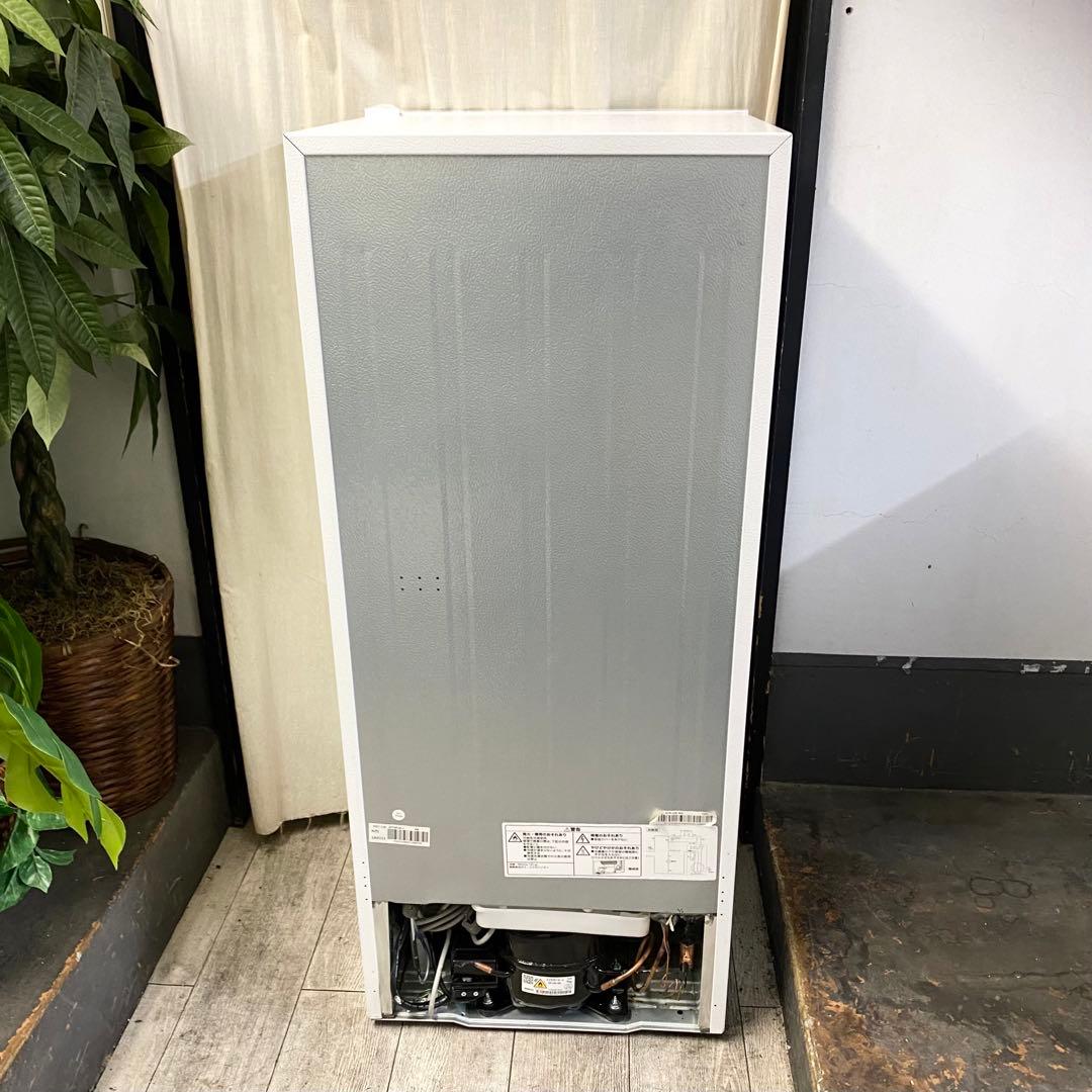 人気ニトリ！四角てシンプルなオシャレ感♪一人暮らしに ！2ドア冷凍冷蔵庫106L