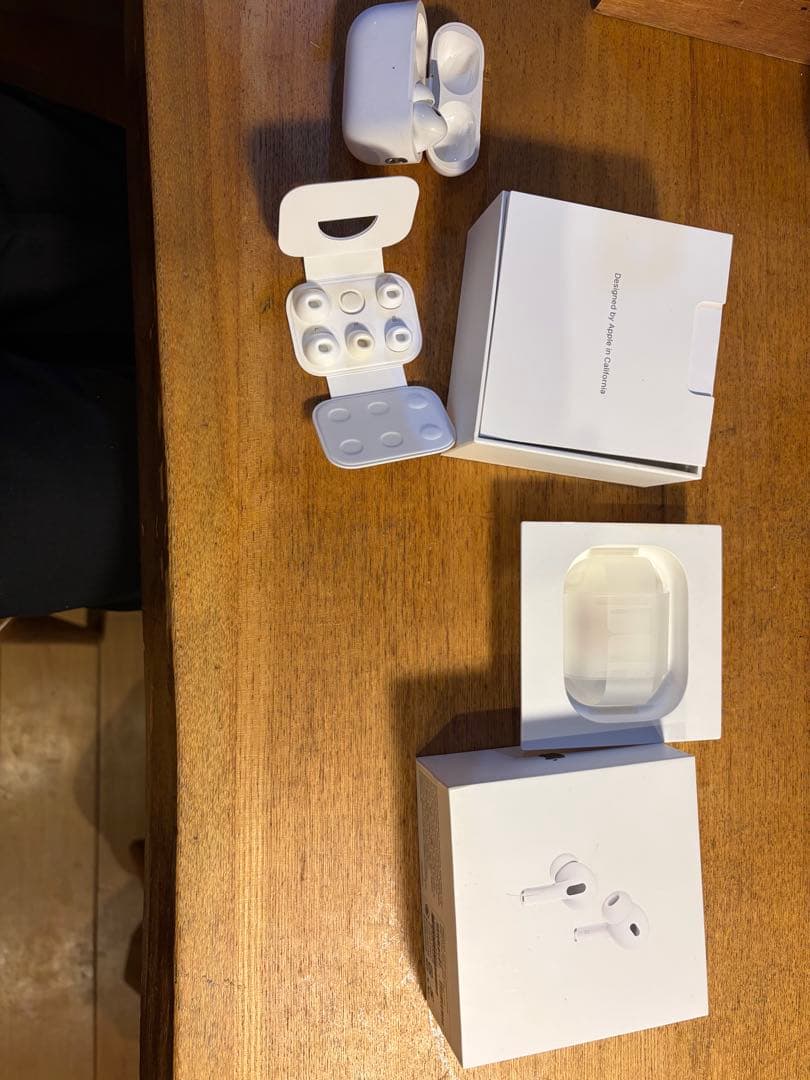 AirPodspro2 Lightning版 ケース 右耳のみ