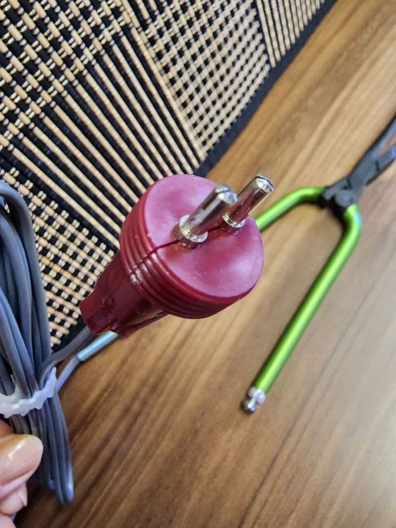 新品 TANAKARIKI テフロン 細丸アイロン ヘアアイロン 値下げ↓↓