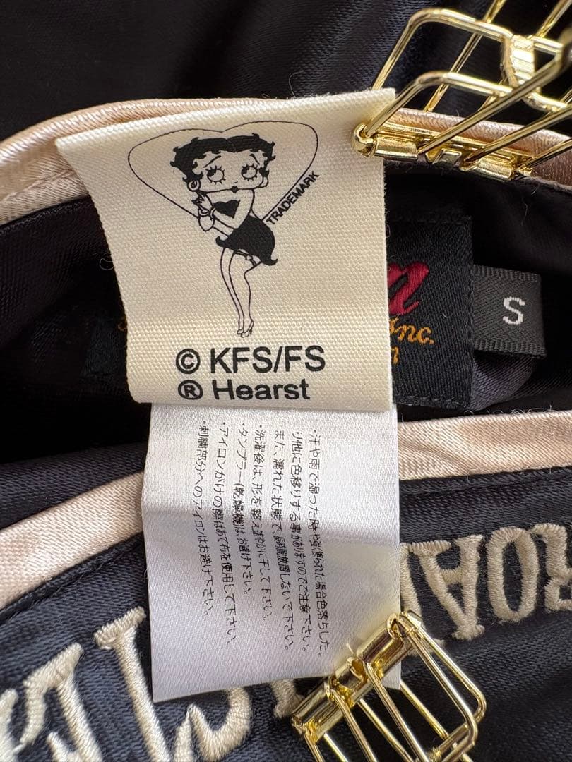 希少BETTYBOOP×INDIANリバーシブルスカジャンS