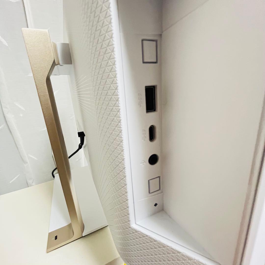 デスクトップPC ASUS Zen AiO A5401W Ryzen7 ホワイト