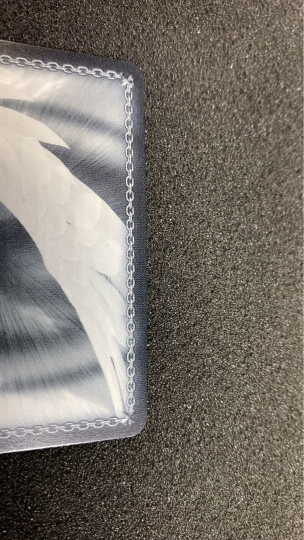 605　 朝倉可憐 サインカード 箔押し　ヴァイスシュヴァルツ ヘブバン