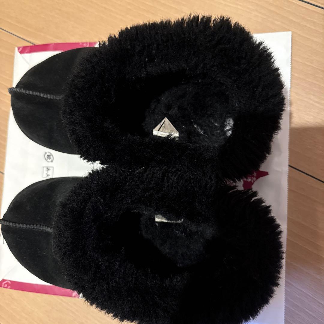 UGG TAZZETTE アグ ブーツ スリッポン サンダル ムートンブーツ