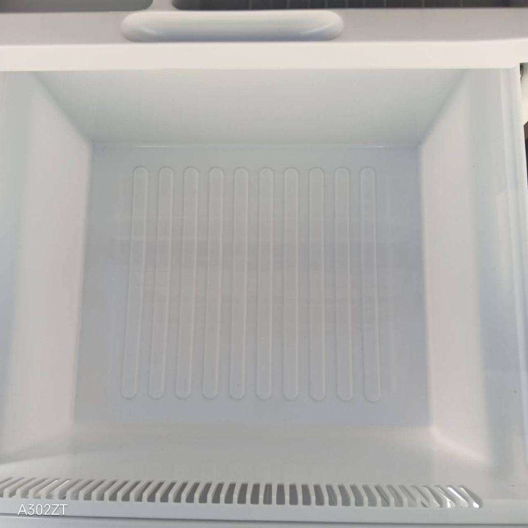 送料設置無料　SHARP　大型冷蔵庫　人気モデル　350L