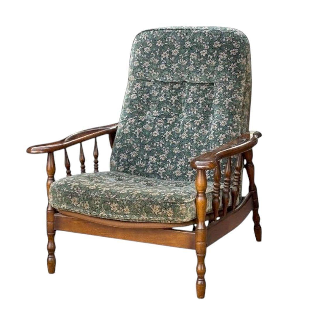 カリモク コロニアル リクライニングチェア