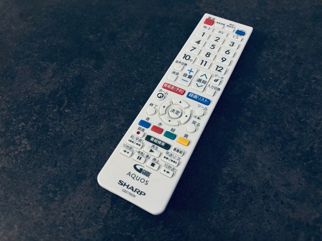 シャープ　アクオス　液晶テレビ　24型