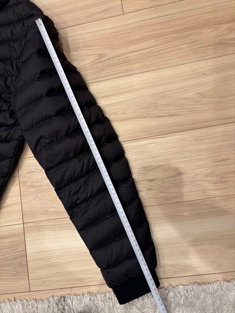 美品⭐︎アルマーニエクスチェンジ　黒メンズダウンジャケット Sサイズ