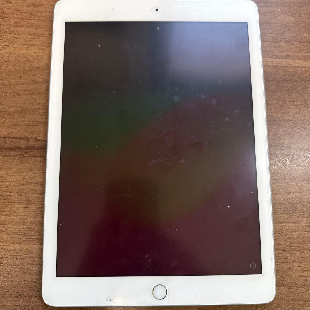 Apple iPad 第６世代　128GB