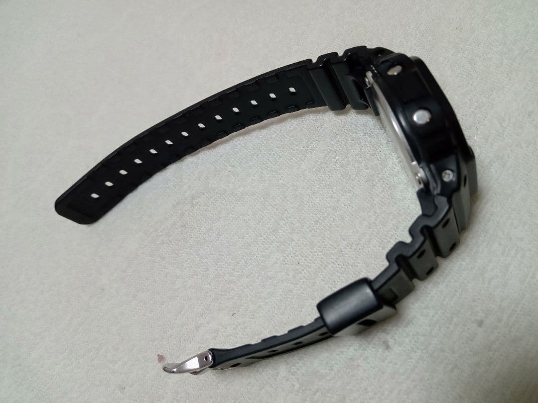 G-SHOCK　DW-5600BB　ブラック　9Hガラスフィルム装備　美品