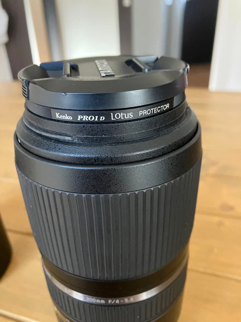 TAMRON　SP 70-300mm F4-5.6 Di VC USD キャノン