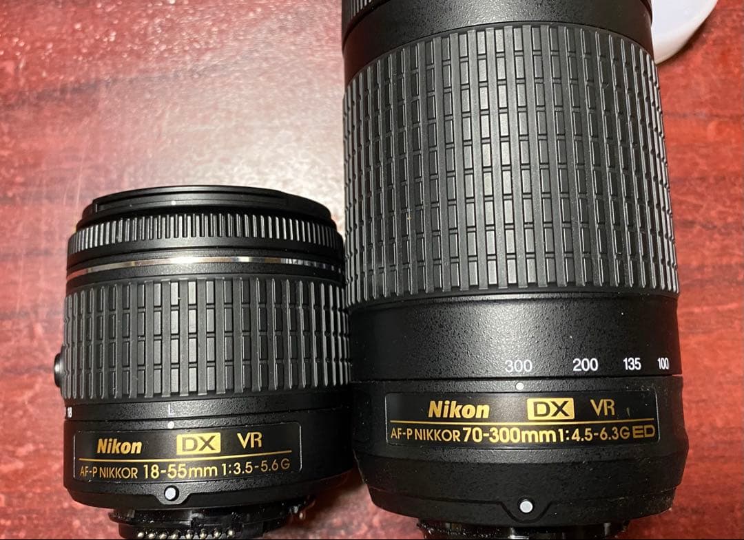 Nikon D5600 18-55 VR＋70-300 VR ズームキット