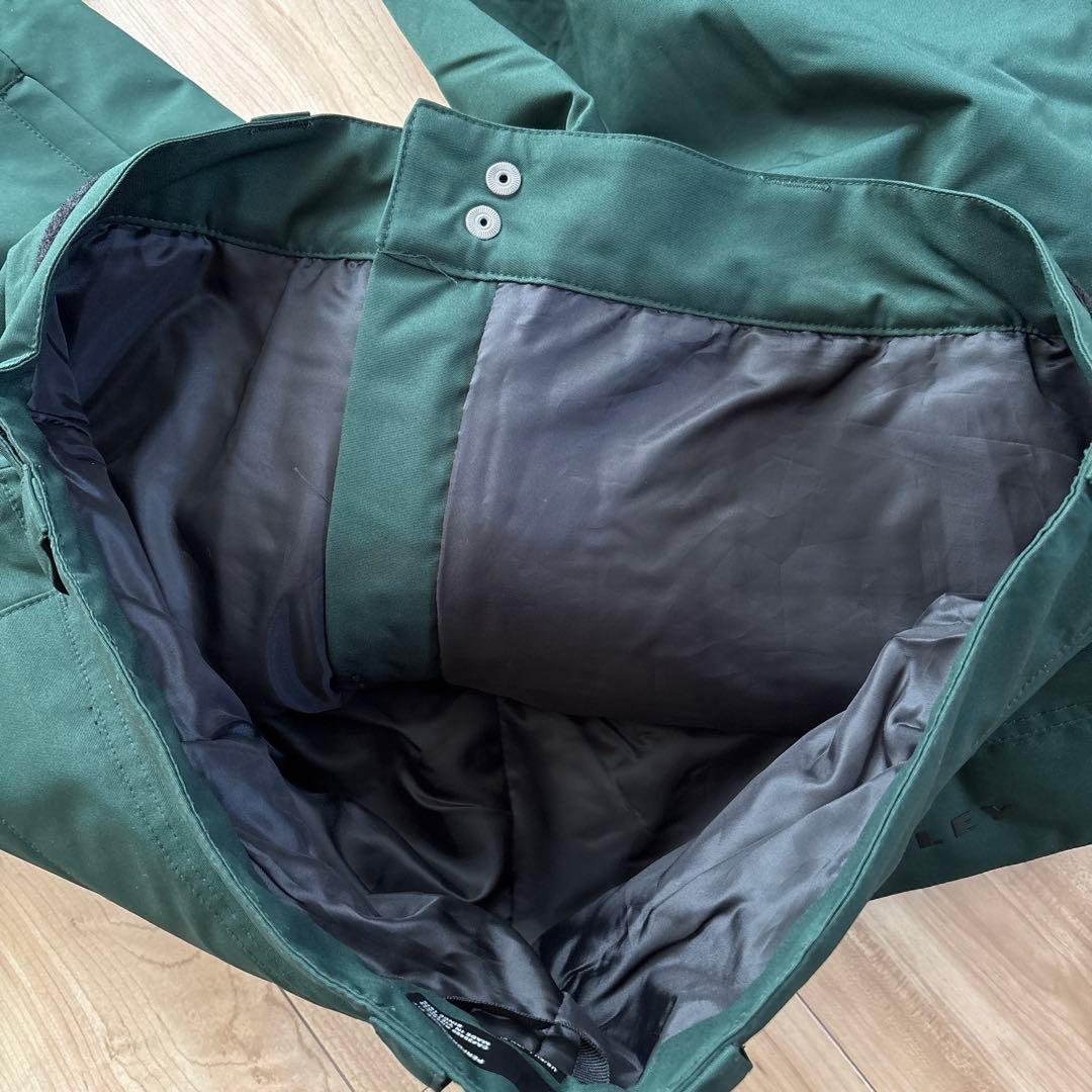 新品　オークリー　メンズ　スノーボードパンツ　グリーン　撥水　日本XLサイズ