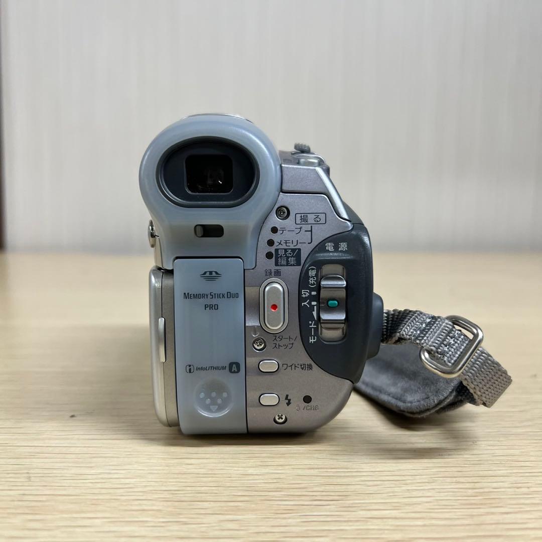 SONY DCR-HC90 HANDYCAM ビデオカメラ 2005年製 D51