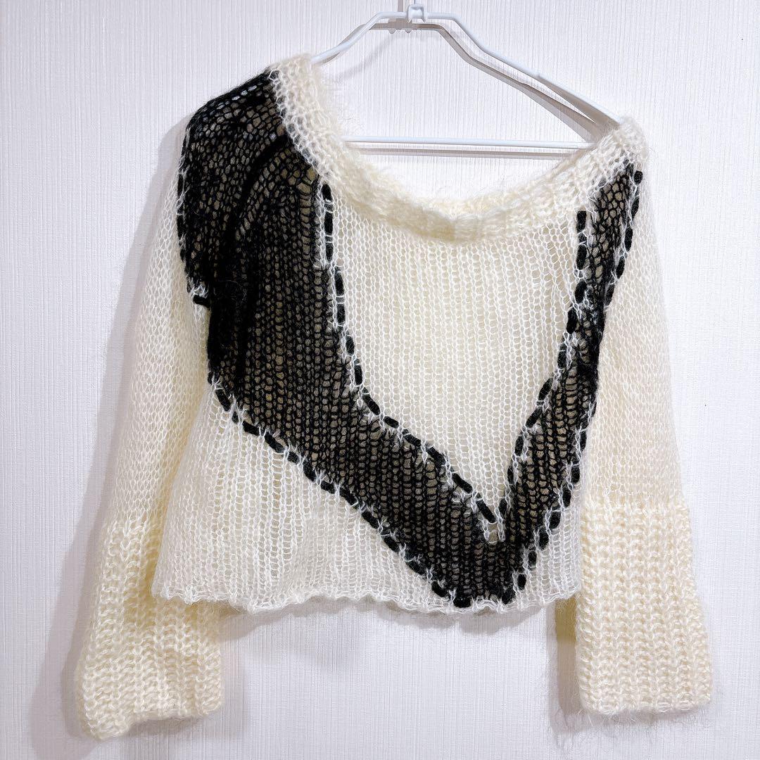 即完売品THEREDTHREAD S big symbol knit white