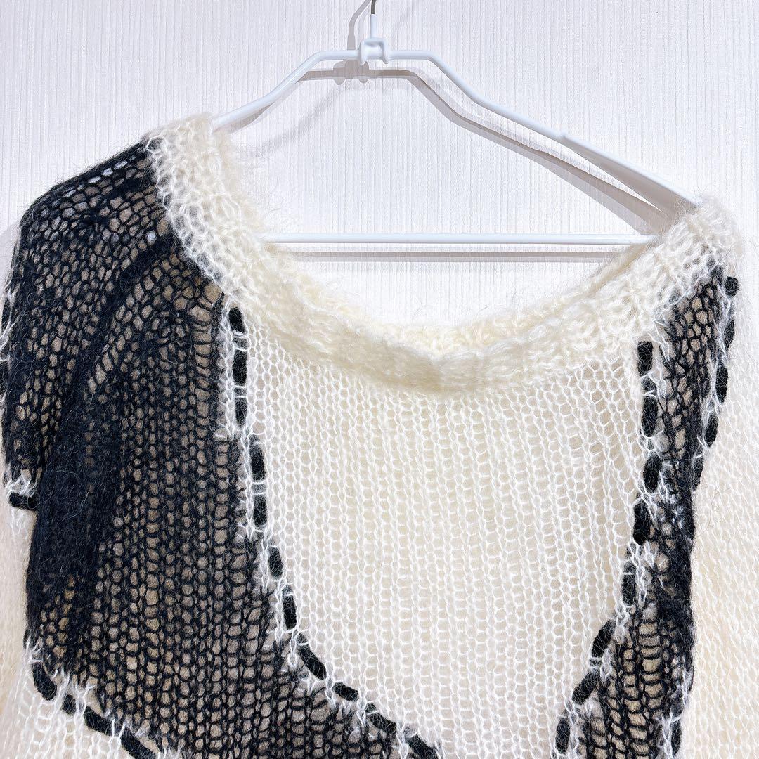 即完売品THEREDTHREAD S big symbol knit white