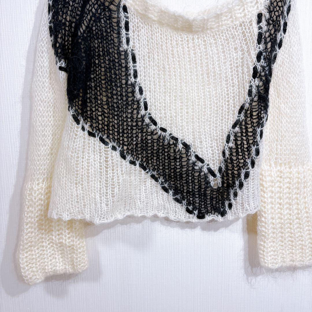即完売品THEREDTHREAD S big symbol knit white