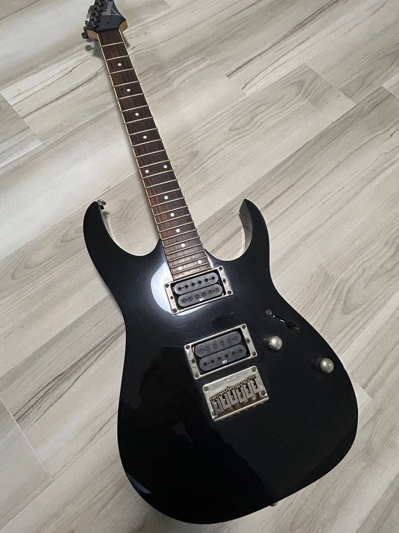 Ibanez エレキギター ブラック 22フレット