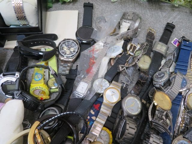 T*7様 【FF3168/8】超大量!!　腕時計まとめて　総重量：約8.6ｋｇ