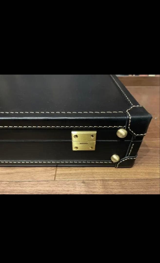 土屋鞄　レザーアタッシュケース　ジェンマ　ビジネスバッグ　トランク