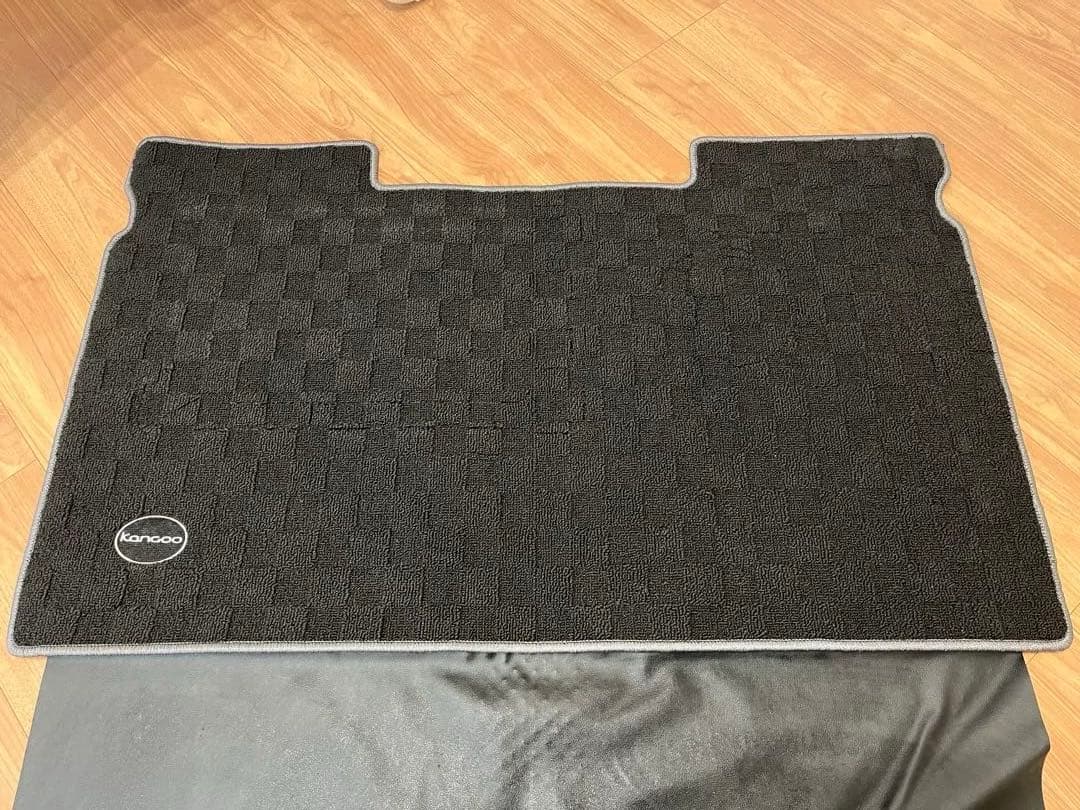 カングー 2　デカングー 純正　ラゲッジマット　バンパーガード