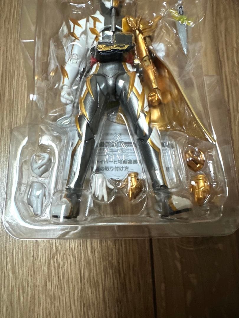 SHフィギュアーツ 仮面ライダーエスパーダ ランプドアランジーナ