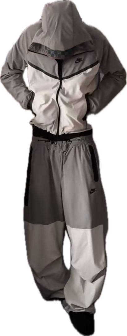 NIKEナイロンテック上下セットアップ