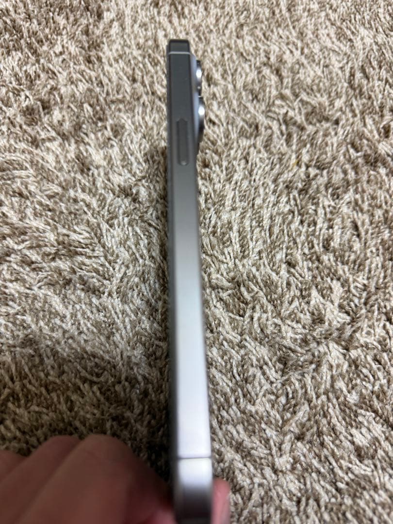 iPhone15promax ナチュラルチタニウム