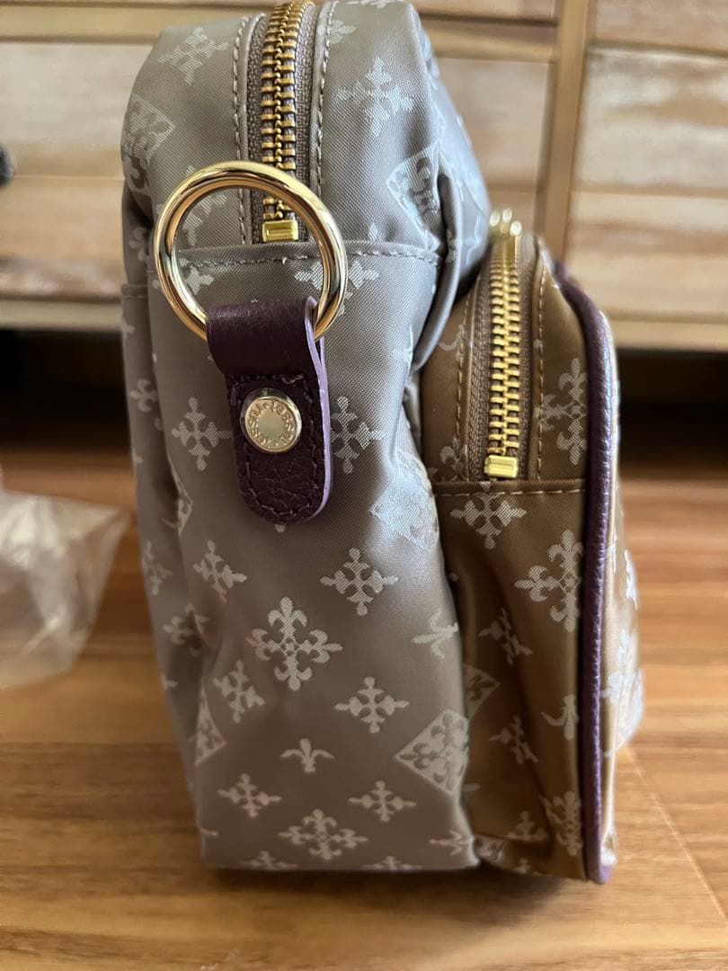 russet グレーベージュ ショルダーバッグ