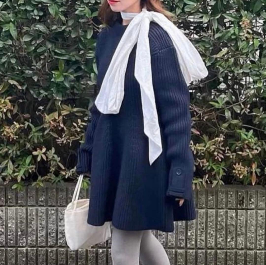 【新品未使用】Bibiy WILLOW DRESS ネイビー