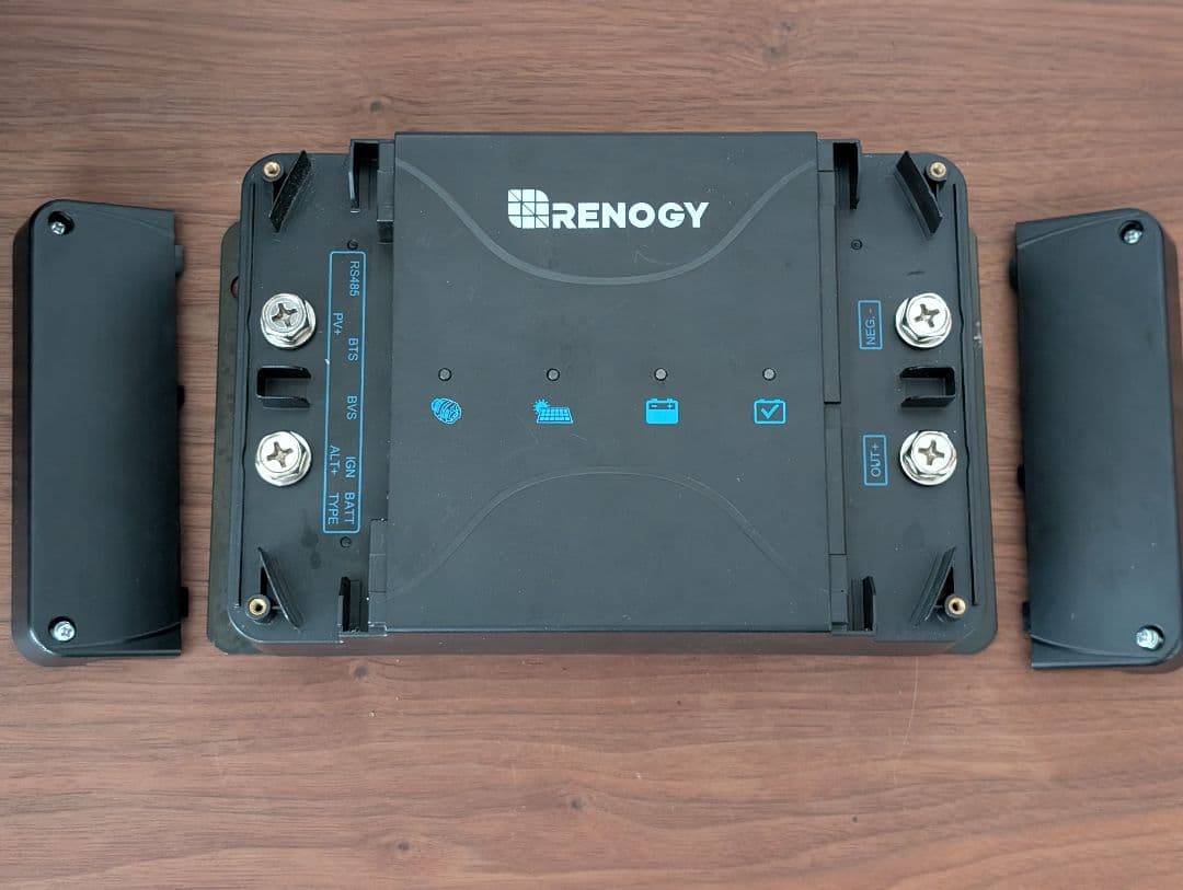 RENOGY 50A MPPTソーラー走行充電器 RBC50D1S