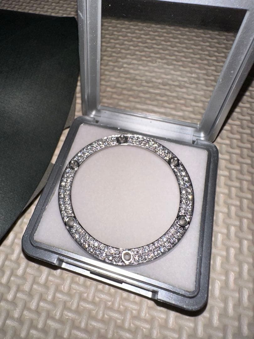 ウブロ　ビッグバン　ウニコ　アフターダイヤ　モアサナイト　ベゼル　45mm