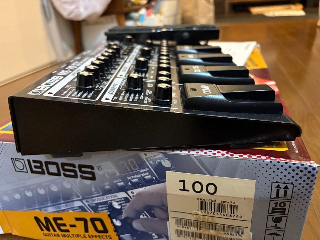 BOSS ME-70 ギター用マルチエフェクター 箱、説明書付