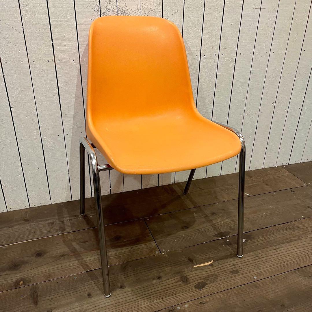 イタリア製 MOD ELENA スタッキングチェア 二脚セット