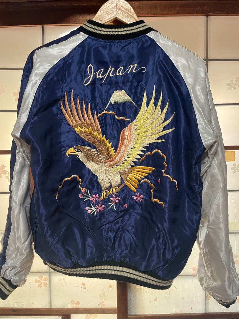 横須賀美術館スカジャン展モデル東洋 スカジャン テーラー東洋 リバーシブル