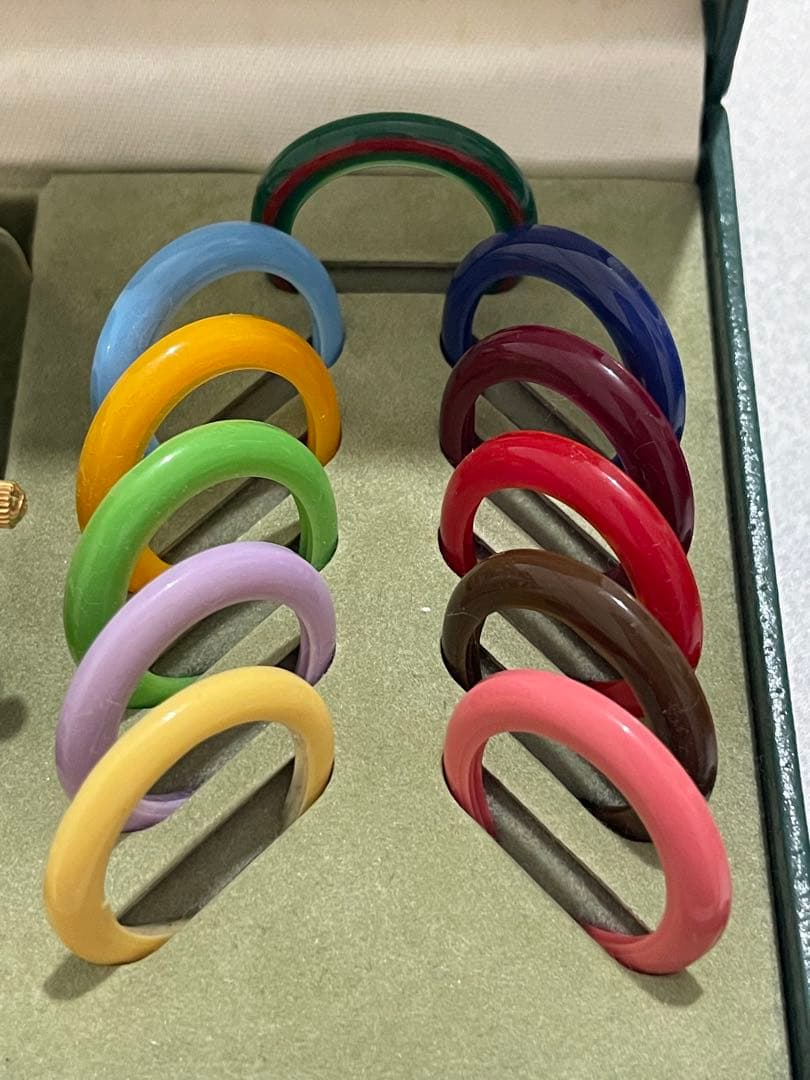 GUCCI グッチ　チェンジベゼル　12色　時計　ゴールド