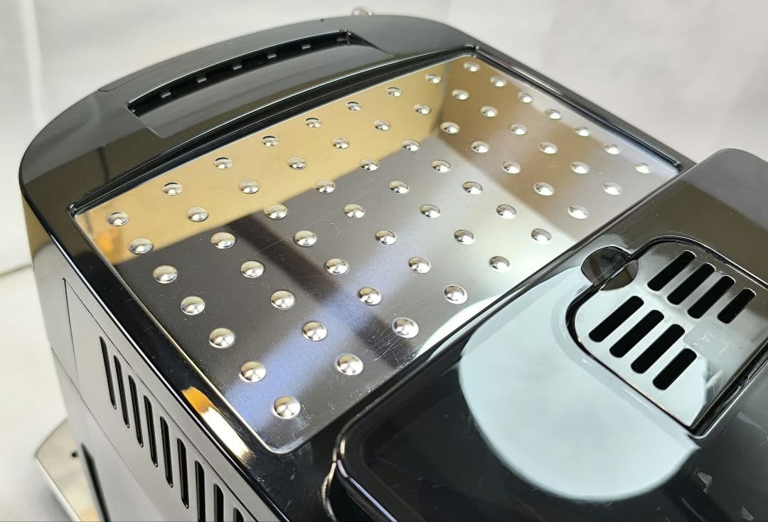 デロンギ　コンパクト全自動コーヒーマシンマグニフィカS ECAM22112B　4