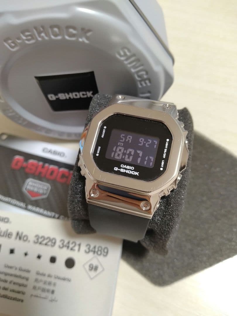 【美品、最終価格】G-SHOCK　デジタル　シルバー　GM-S5600
