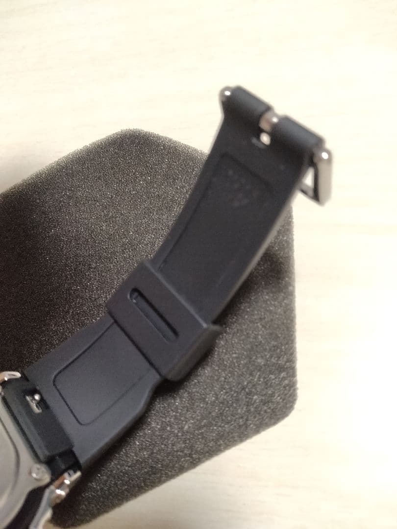 【美品、最終価格】G-SHOCK　デジタル　シルバー　GM-S5600